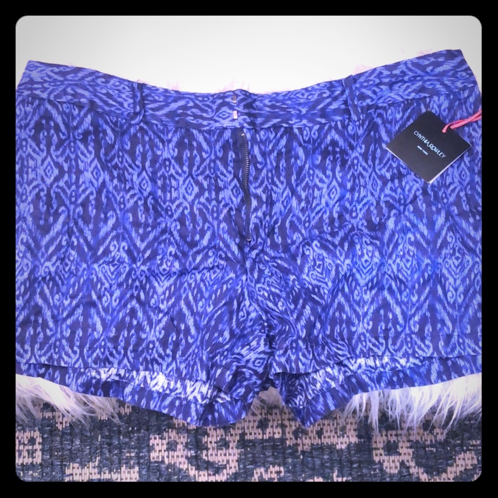 BNWT SHORTS